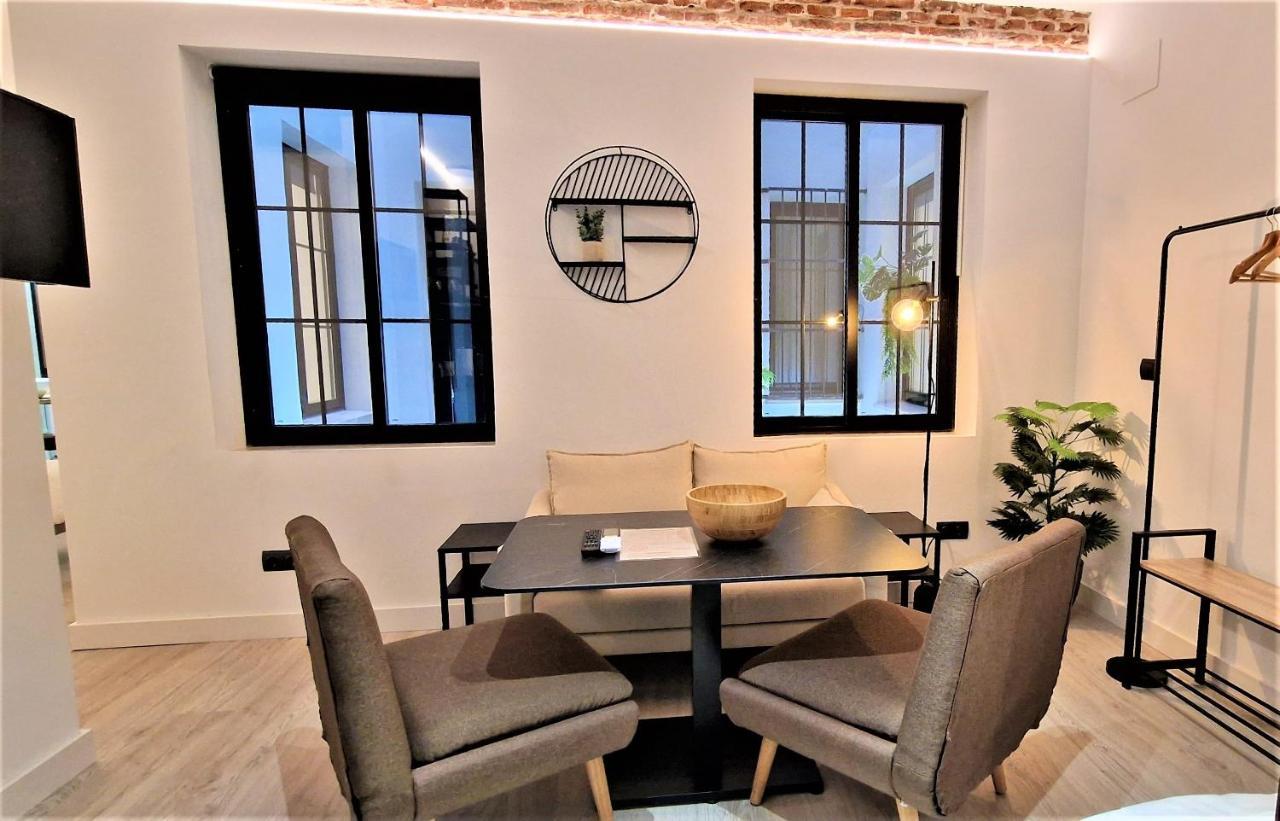 Apartamentos Wur Madrid Eksteriør bilde