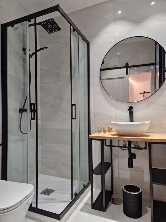 Apartamentos Wur Madrid Eksteriør bilde